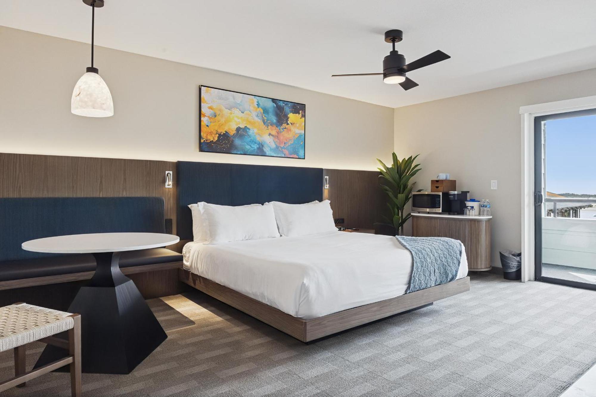 מורו ביי 456 Embarcadero Inn & Suites מראה חיצוני תמונה